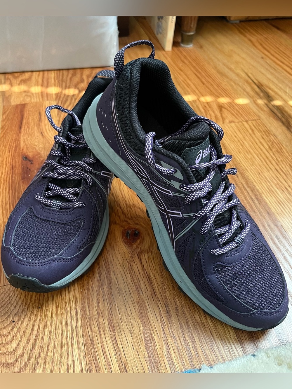 Asics Frequent Trail Women’s Shoes, size 7, Purple, Black, LN, Trail Running